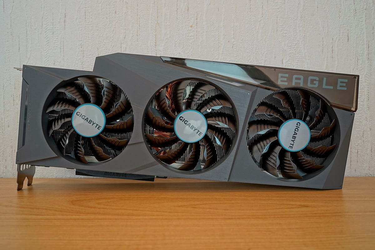 Видеокарта GeForce RTX 3090: железо, на котором считают открытые модели. Фото: PantheraLeo1359531, CC BY 4.0