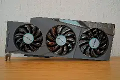 Видеокарта GeForce RTX 3090: железо, на котором считают открытые модели. Фото: PantheraLeo1359531, CC BY 4.0